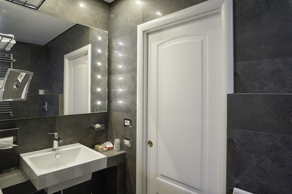 Les Diamants Spanish Steps Suite Roma Ngoại thất bức ảnh